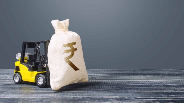 How to apply circular economy principles to reduce waste in real estate construction and maintenance?