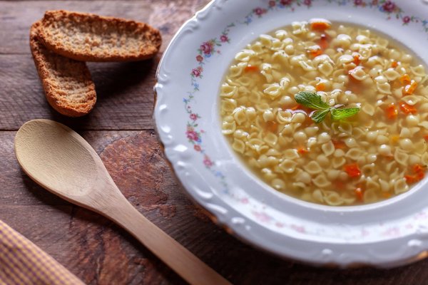 How Can You Create a Low-Maintenance, High-Yield Vegetable Garden?